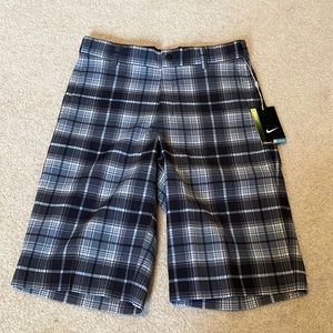 Nike Black Grey White Plaid Striped Golf Shorts Size 28